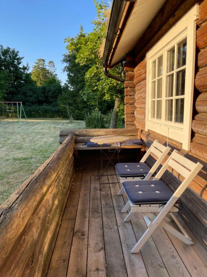 Backgardens Timmerstuga Falkoping Exterior photo